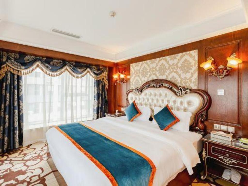 Chengdu French Theme Gold Palace Экстерьер фото